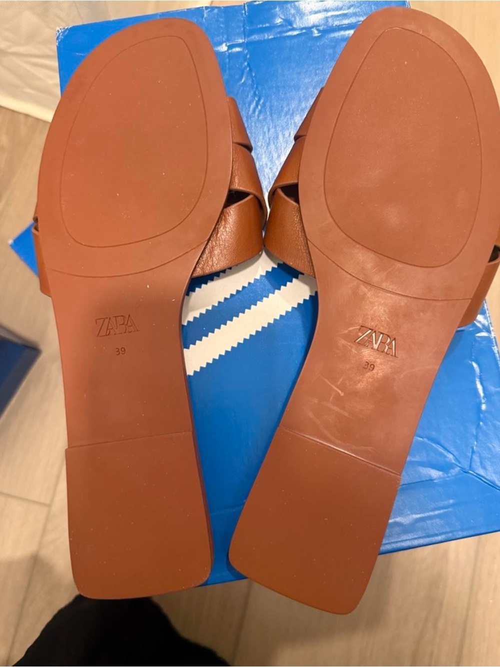 ZARA Tan Brown Leather Slide Sandals with Knotted Strap - Picture 3 of 3